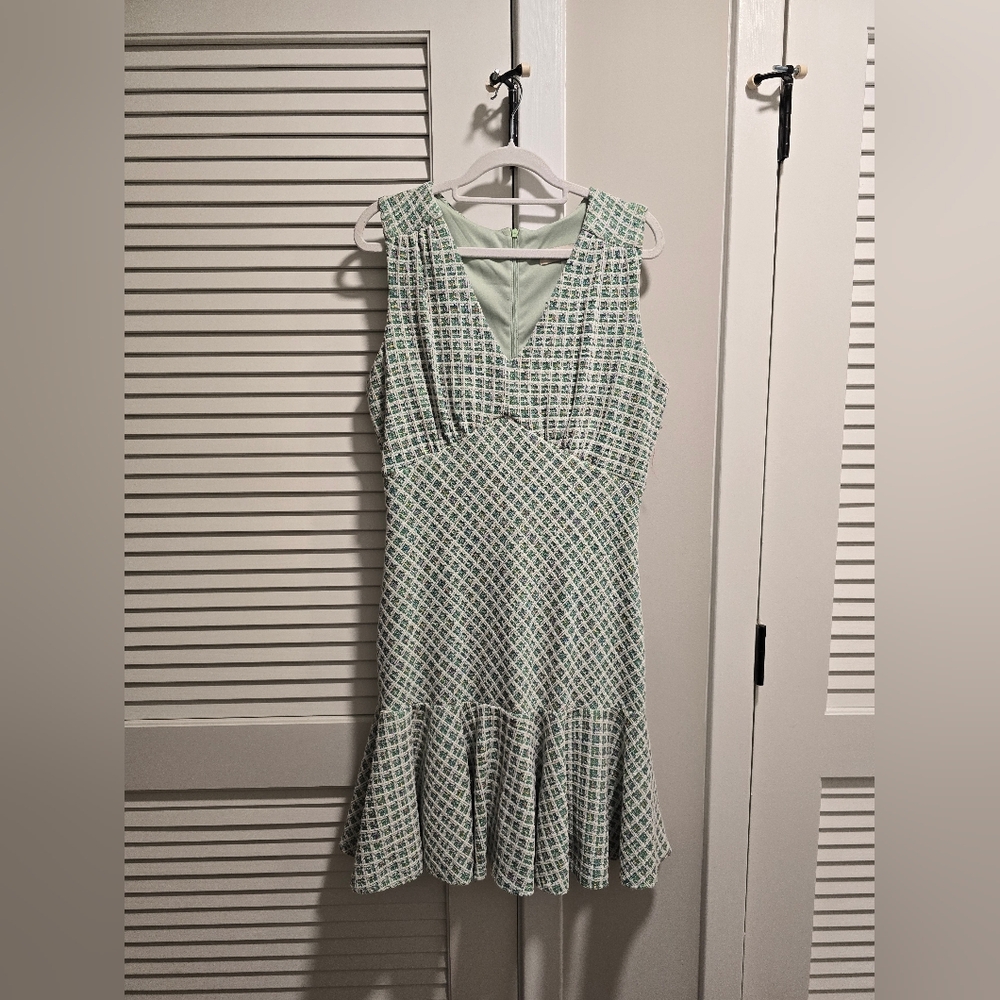 Green Patterned Sleeveless Dress